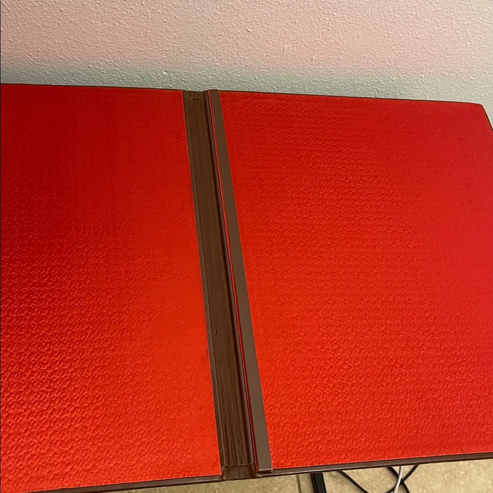 1970s leather book - Picture 2 of 7